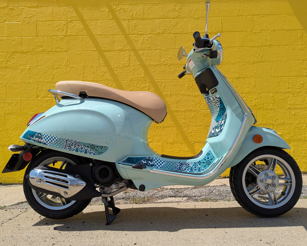 2025 Vespa Primavera 50 Batik (50cc)